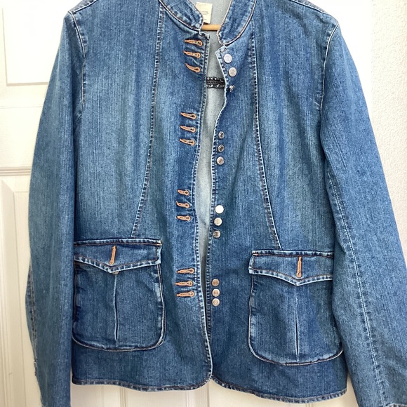Unique Denim Jacket - Picture 1 of 8